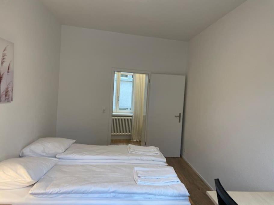 Elegant 2Br Apartment - Canal3 Zürich Kültér fotó